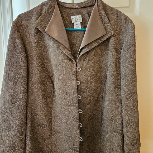 DORBY WOMAN SUIT.  Size 16W. NWT. Color: Olive - Picture 1 of 10